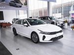 Kia K5 premium
