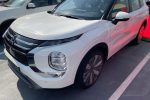 Mitsubishi outlander H line