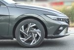 Hyundai Elantra - Image 15