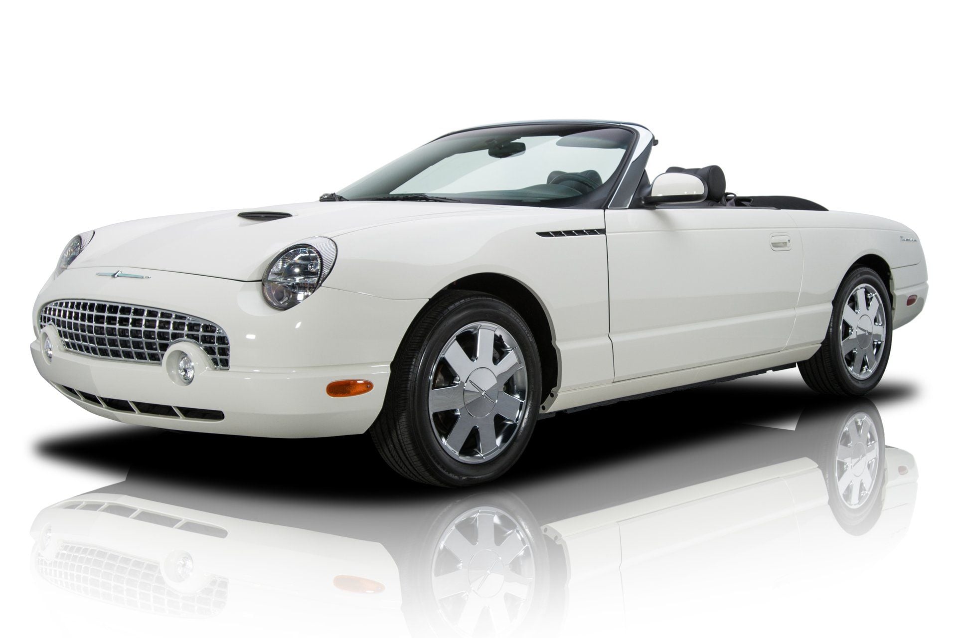 generation_650b333f2be3e_2002-ford-thunderbird.jpg Ford Thunderbird - Image 1