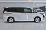 Toyota Noah - Image 2