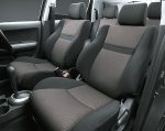 Toyota IST - Image 5